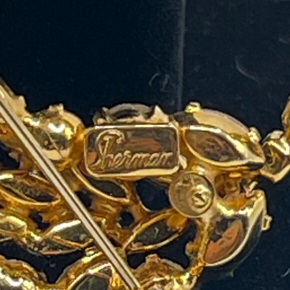 Extremely Rare Vintage Signed Sherman AB Gold Plated swirl brooch - Picture 7 of 7